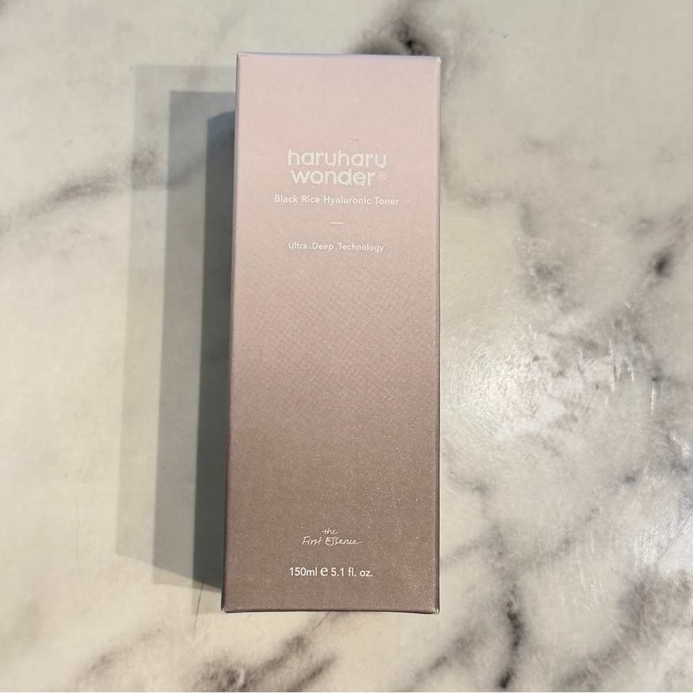 haruharu wonder Black Rice Hyaluronic Toner 150ml New in Box Exp Mar 2027